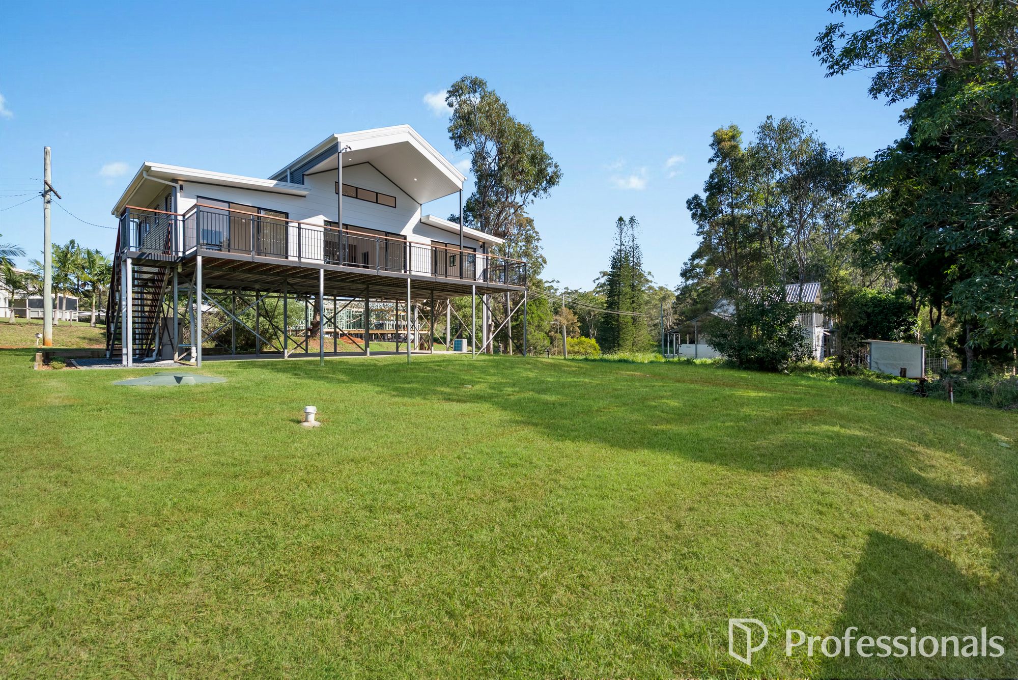 23 Main View Drive property photograph
