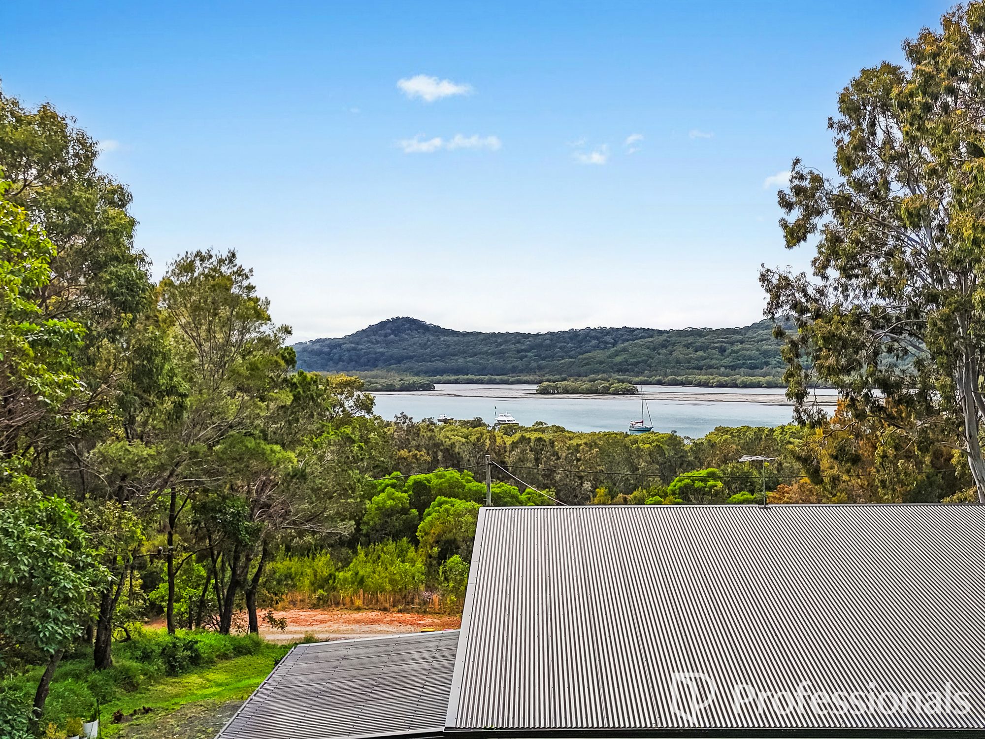 23 Main View Drive property photograph